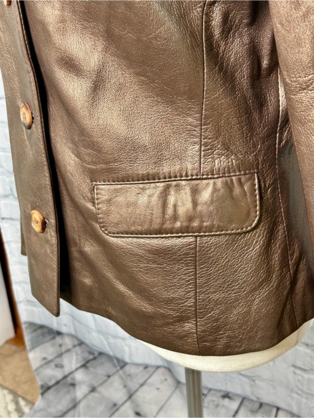 John Carlisle Women's Bronze Leather Jacket Medium Genuine Leather Button Blazer - Picture 4 of 10